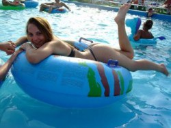 Streamate’s AYDDA in bikini at aqua park