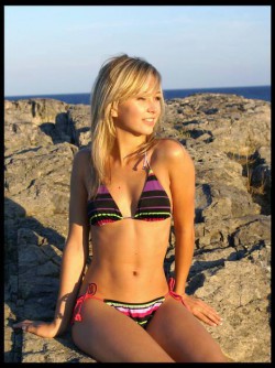 Teen Kasia in striped bikini