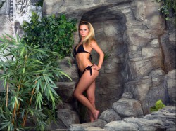 JuicyJessJ in black bikini